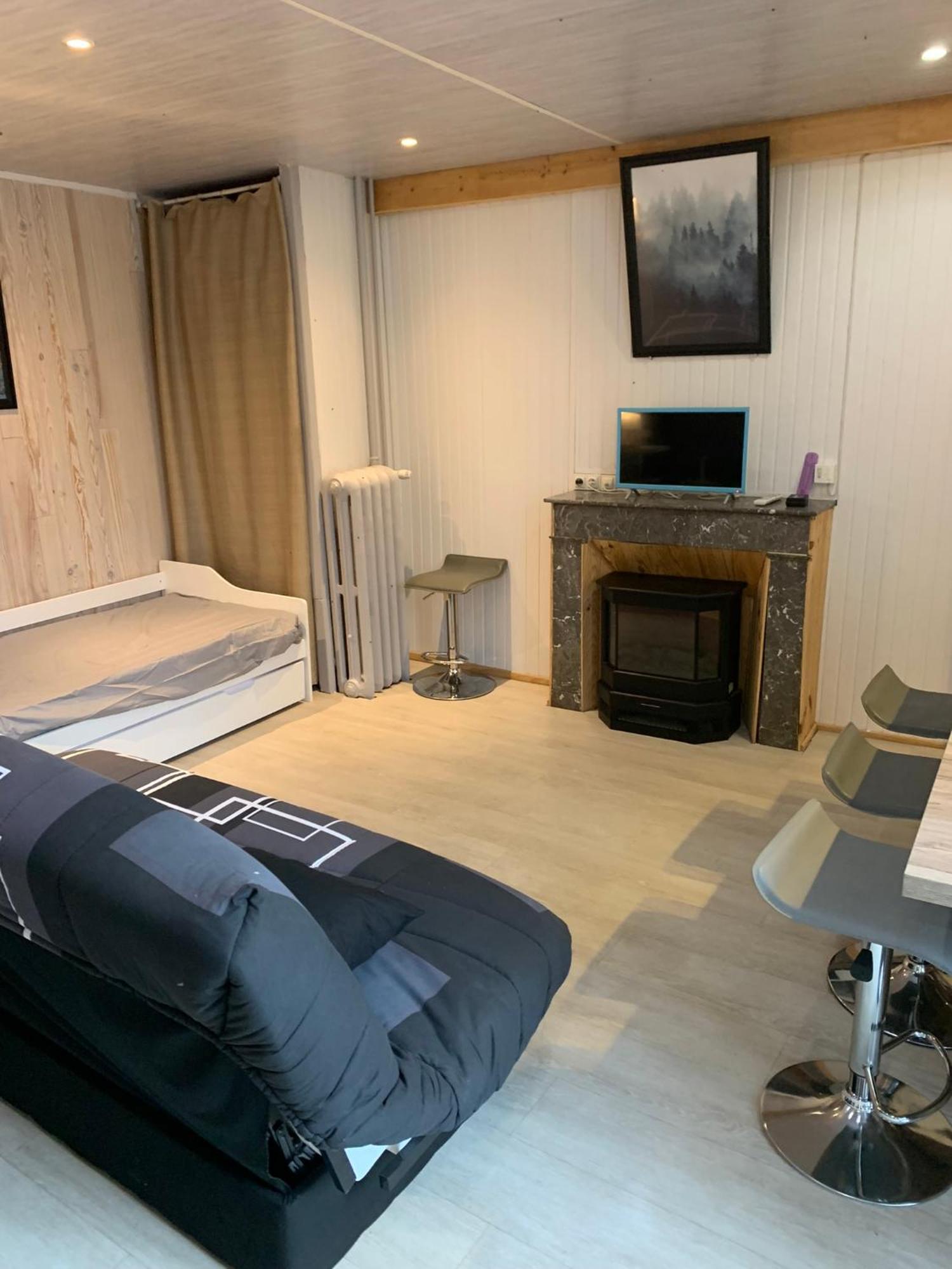 Marie Maxi 2 Adultes Et 2 Enfants - Linge Toilette Et Literie Et Menage Inclus Dans Le Tarif Appartement Laruns Buitenkant foto